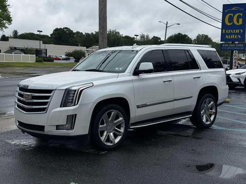 Crystal White Tricoat 2016 Cadillac Escalade Luxury