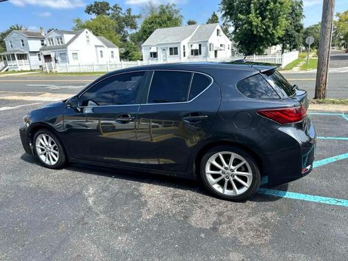 2011 Lexus CT 200h Premium