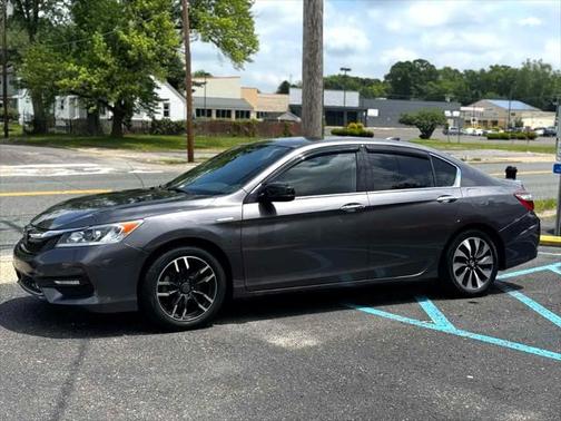 2017 Honda Accord Hybrid EX-L