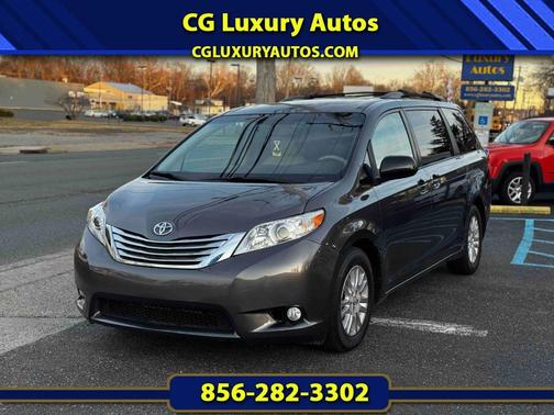 2012 Toyota Sienna XLE