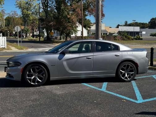 2016 Dodge Charger R/T