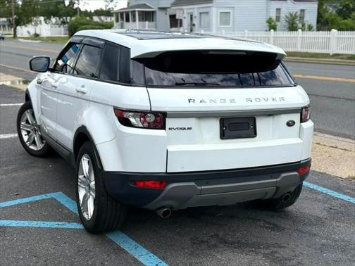 2013 Land Rover Range Rover Evoque Pure Plus