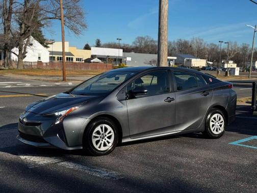 2017 Toyota Prius Two