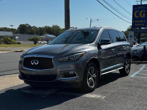 2017 INFINITI QX60 Base