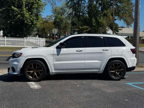2018 Jeep Grand Cherokee Sterling Edition