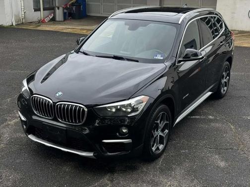 Black 2018 BMW X1 xDrive28i