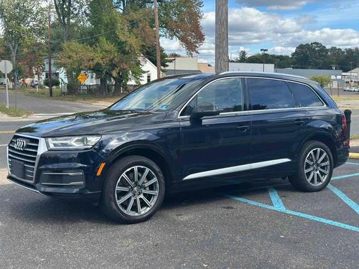 2017 Audi Q7 2.0T Premium