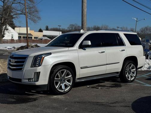 2016 Cadillac Escalade Luxury