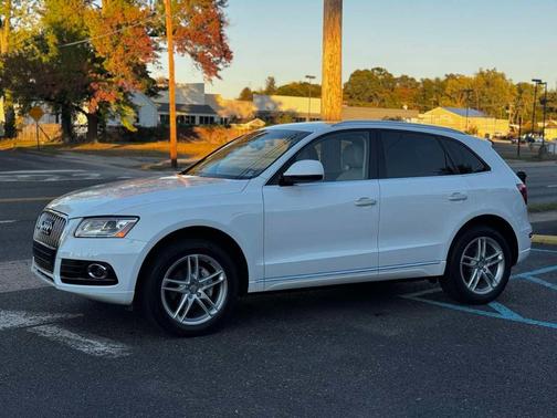 2017 Audi Q5 2.0T Premium Plus