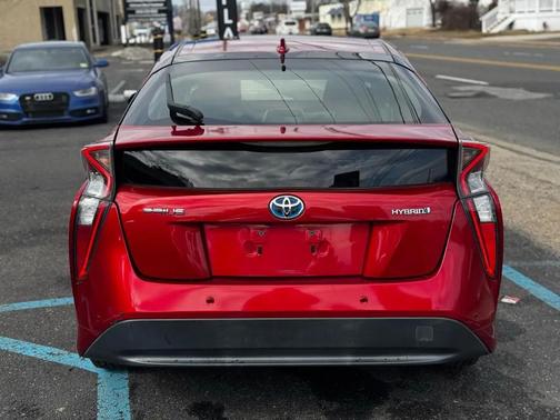2018 Toyota Prius Two