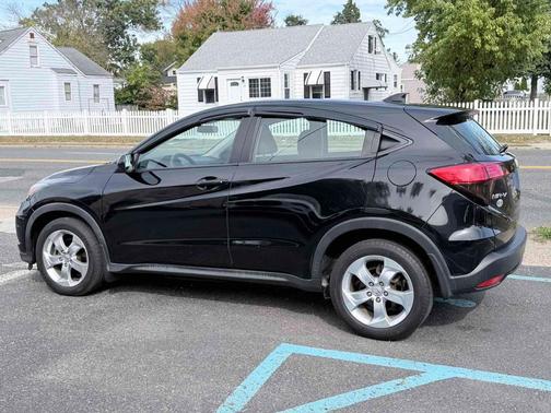 2016 Honda HR-V LX