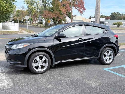 2016 Honda HR-V LX