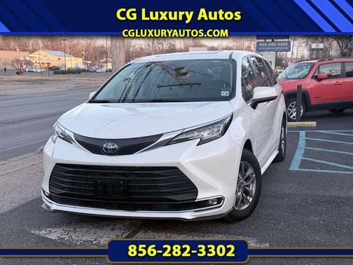 2021 Toyota Sienna XLE 7 Passenger