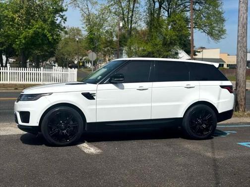 2022 Land Rover Range Rover Sport HSE Silver Edition