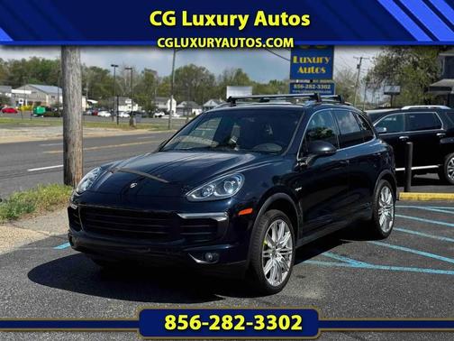 Black 2016 Porsche Cayenne Cayenne S E-Hybrid
