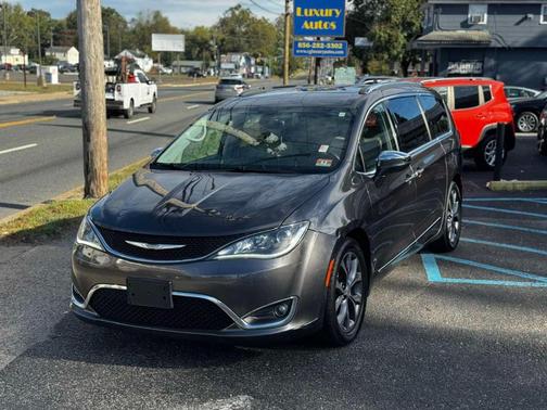 2017 Chrysler Pacifica Limited