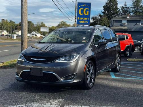 2017 Chrysler Pacifica Limited