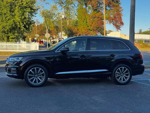 2019 Audi Q7 55 Premium