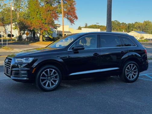 2019 Audi Q7 55 Premium