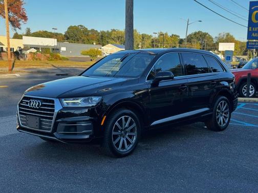 2019 Audi Q7 55 Premium