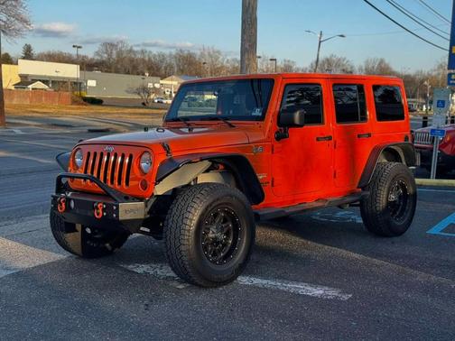 2013 Jeep Wrangler Unlimited Sahara