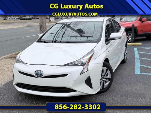 2017 Toyota Prius Four