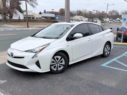 2017 Toyota Prius Four