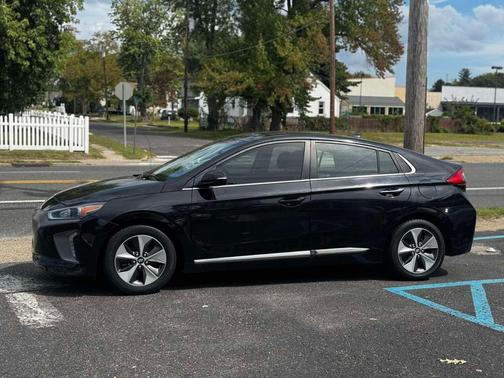 2019 Hyundai IONIQ EV Limited