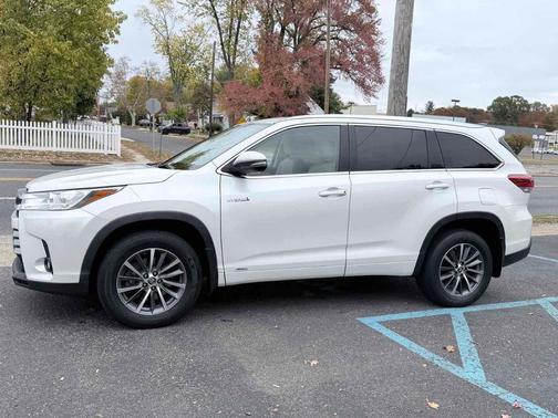 2018 Toyota Highlander Hybrid XLE