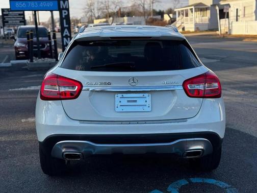 2018 Mercedes-Benz GLA 250 4MATIC