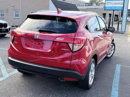 2016 Honda HR-V EX-L w/Navigation