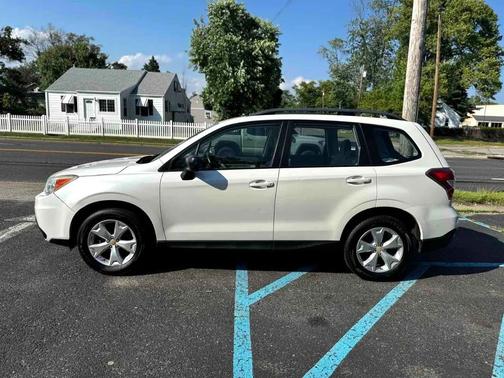 2015 Subaru Forester 2.5i
