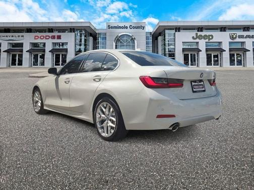 2025 BMW 330 i