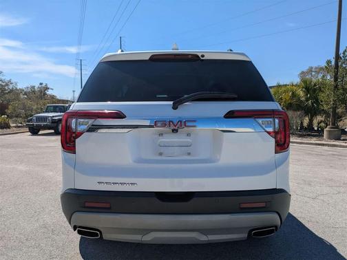2022 GMC Acadia FWD SLT
