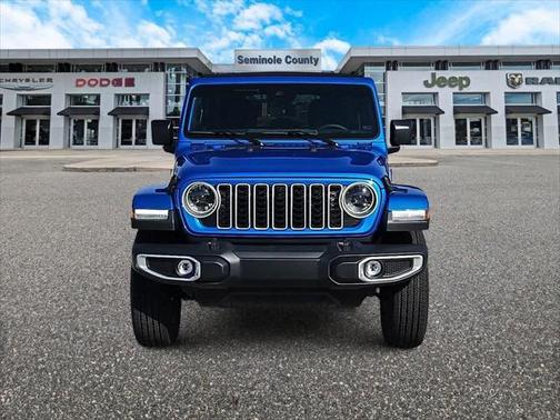2025 Jeep Wrangler 4-Door Sahara 4x4