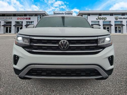 2023 Volkswagen Atlas 2.0T SE w/Technology