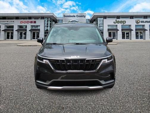 2024 Kia Carnival LX