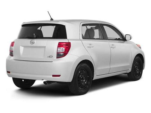 Super White 2013 Scion xD