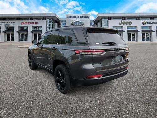 2025 Jeep Grand Cherokee Limited X