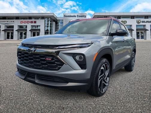 Sterling Gray Metallic 2026 Chevrolet Trailblazer RS