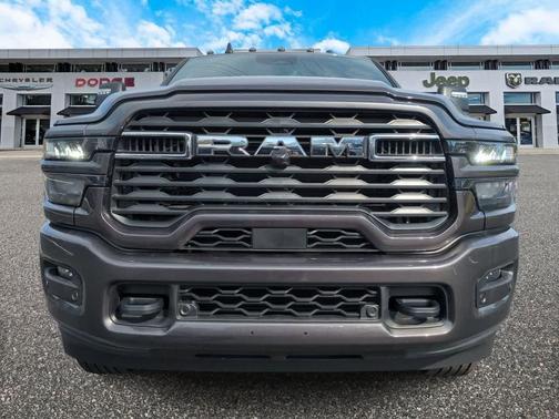 2025 RAM 2500 Big Horn Crew Cab 4x4 6'4' Box