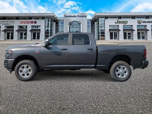 2025 RAM 2500 Big Horn Crew Cab 4x4 6'4' Box