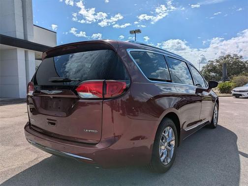 2017 Chrysler Pacifica Limited
