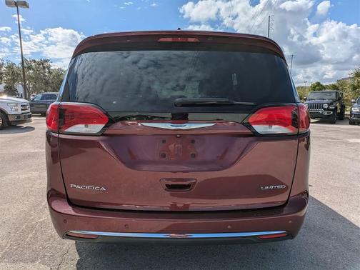 2017 Chrysler Pacifica Limited