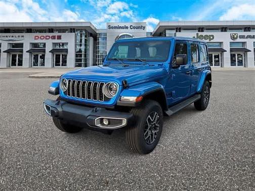 2025 Jeep Wrangler 4-Door Sahara 4x4