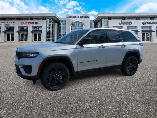 2025 Jeep Grand Cherokee Altitude