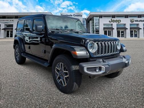 2025 Jeep Wrangler 4-Door Sahara 4x4