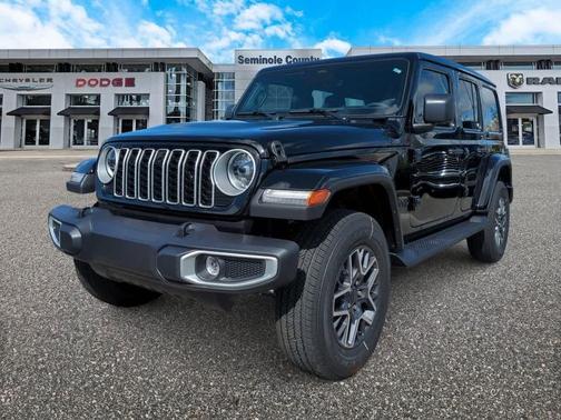 2025 Jeep Wrangler 4-Door Sahara 4x4