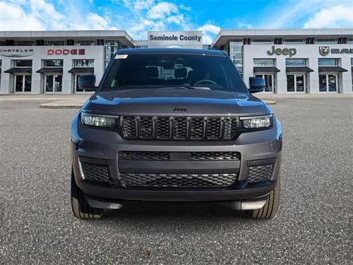2025 Jeep Grand Cherokee L Altitude