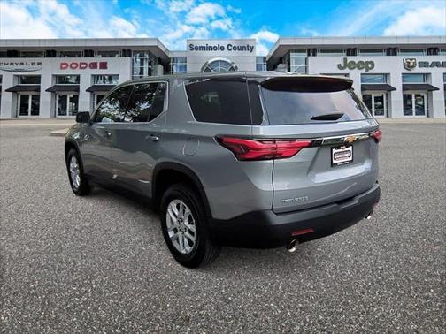 2023 Chevrolet Traverse LS